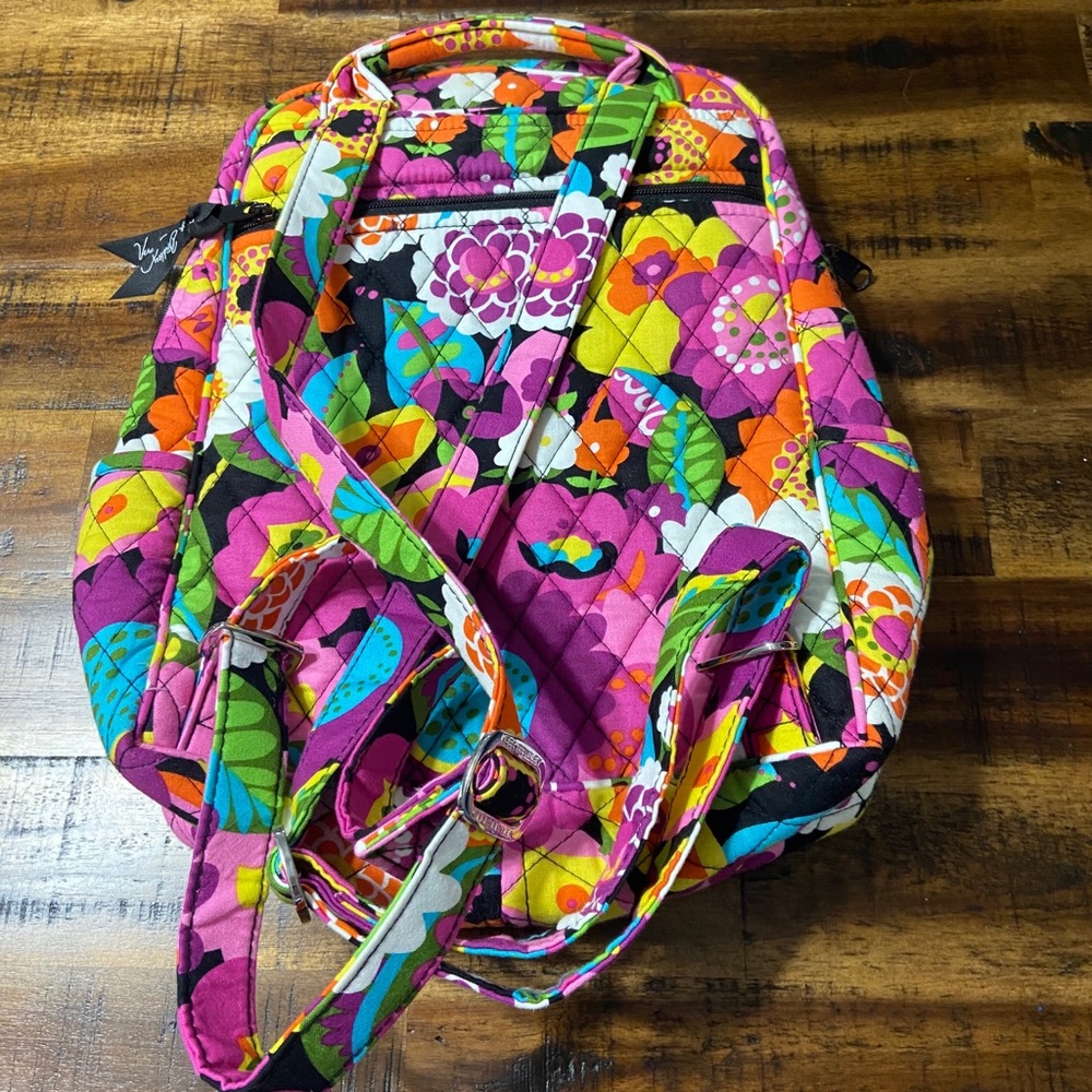Vera Bradley Backpack Medium - Picture 2 of 2